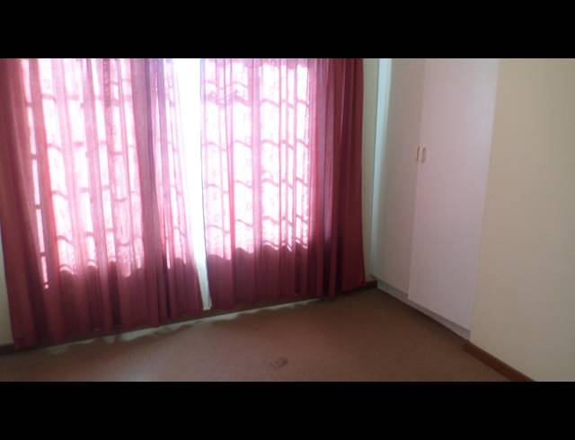2 BEDROOM HOUSE SOLD IN THERESAPARK